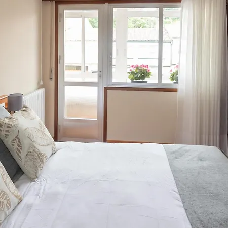 Guest house A Codeseira Melide