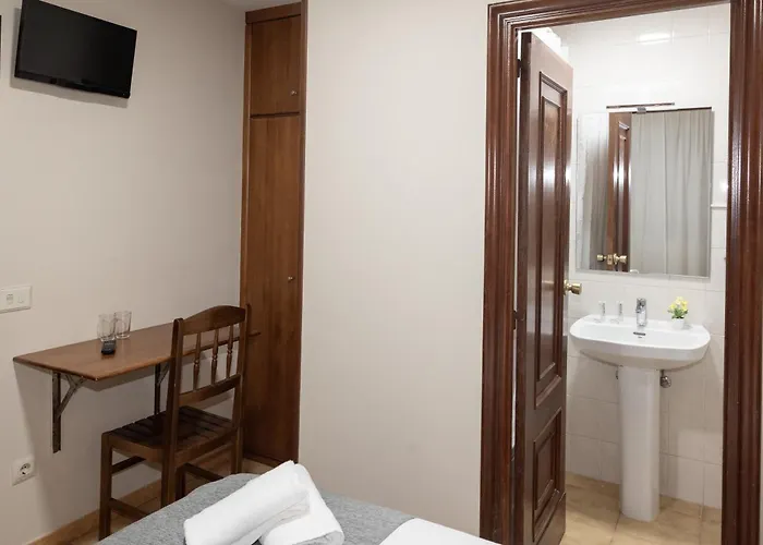 A Codeseira Πανσιόν Melide