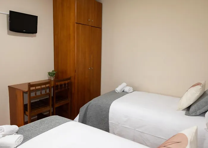 Πανσιόν A Codeseira *